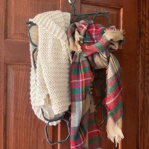 Sweater and knit scarves